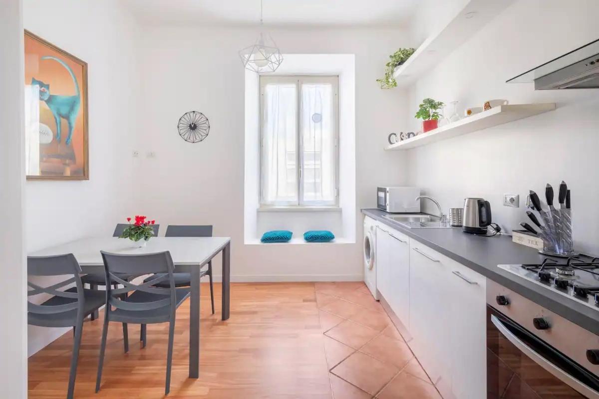 רומא Appartamento “La Palma Nel Cortile” מראה חיצוני תמונה
